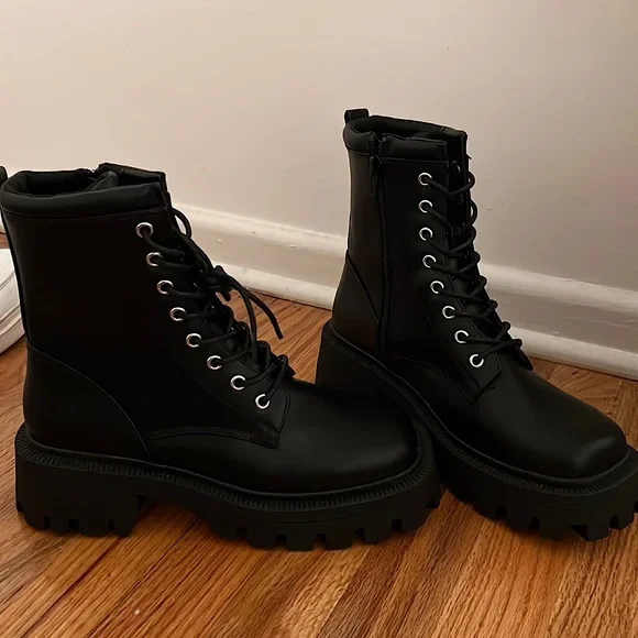  Black Boots 12 ASOS DESIGN Charmed heeled knee boots in black | ASOS main image 4